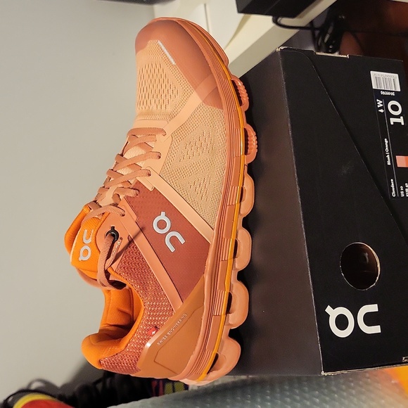 ON cloudace Blush orange Women's US 10 Medium, New inbox. - Picture 2 of 4